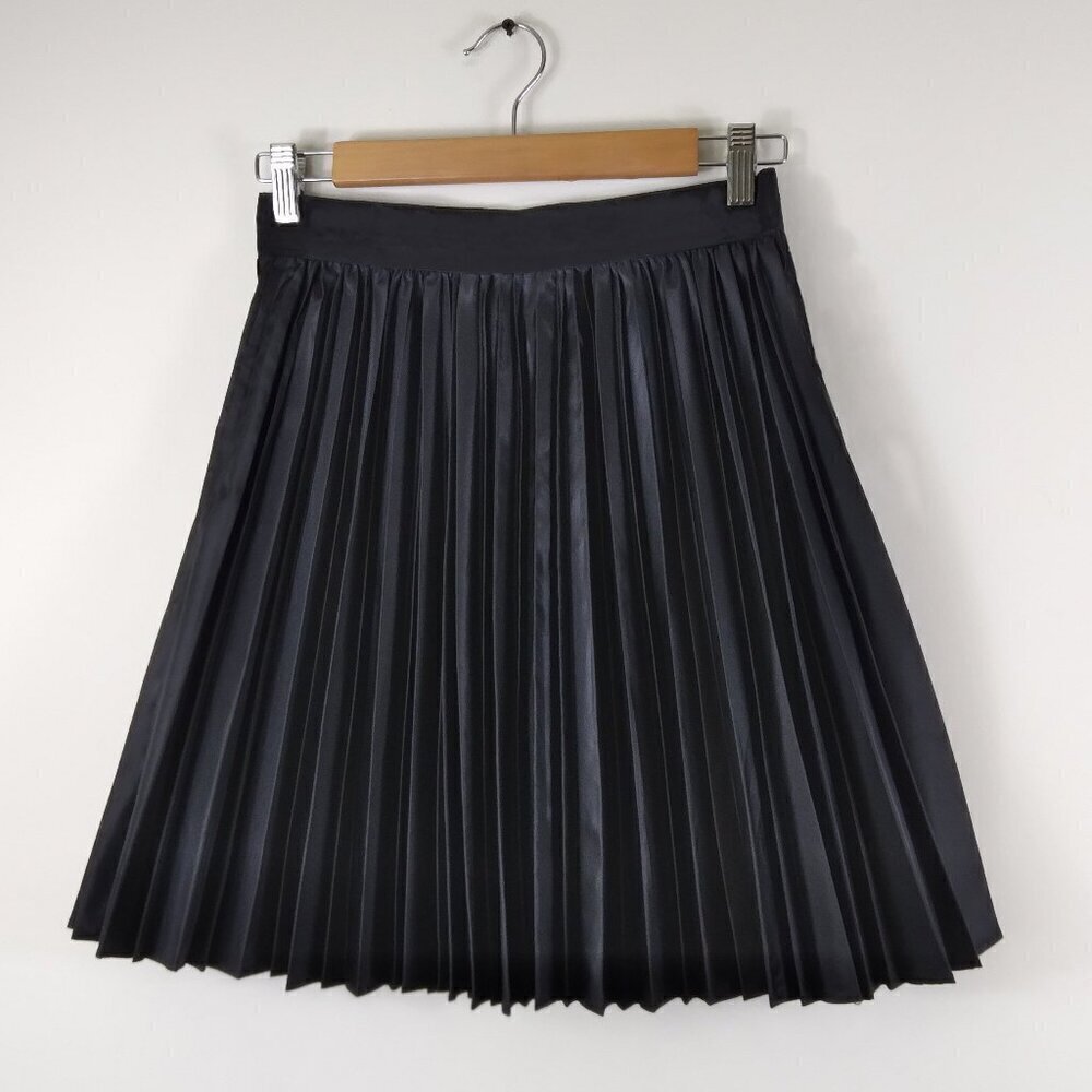 Nanette Lepore Black Satin (Poly) Accordion Pleated Skater Skirt Vintage Sz 6/S - Picture 1 of 6